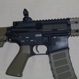 Airsoftový model M4 (ASG-AR. M15A4 Car.-Assault TAN)