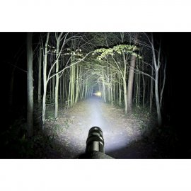 Taktické svietidlo Nitecore MH12