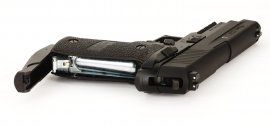 _vyrp11_5791sig-sauer-p226-air-pistol-black-31-gif.jpg