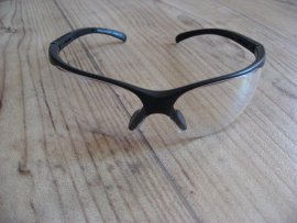 Recenzia: Okuliare RealHunter Protect ANSI White - 2