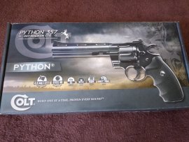 Recenzia: Vzduchový revolver Umarex Colt Python 6" čierny Diabolo/BB 4,5mm - 2