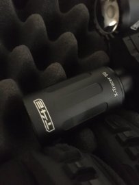 Recenzia: Nasvetľovač Umarex T4E X-Tracer .50 - 1
