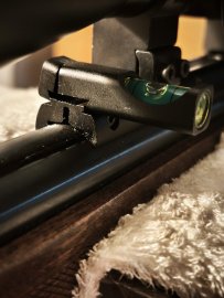 Recenzia: Postranná vodováha Vector Optics na lištu 11mm - 1