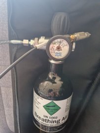 Recenzia: 3l Potápačská fľaša s manometrom a hadicou - 1