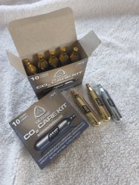 Recenzia: Bombičky CO2 ULTRAIR CARE KIT 12g ASG 10ks - 1