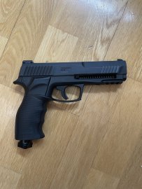 Recenzia: RAM pištoľ Umarex T4E TP50 Gen2 .50 13J - 1