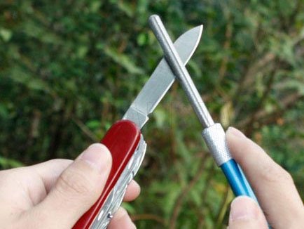 Vreckové brúsiťko Taidea T0905D