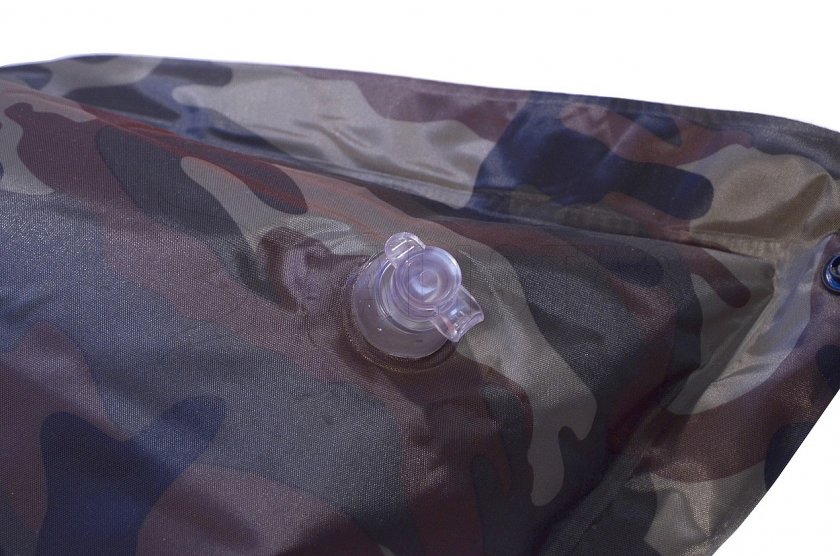 Samonafukovací matrac do auta Cattara Navy 2,5 cm s vankúšom