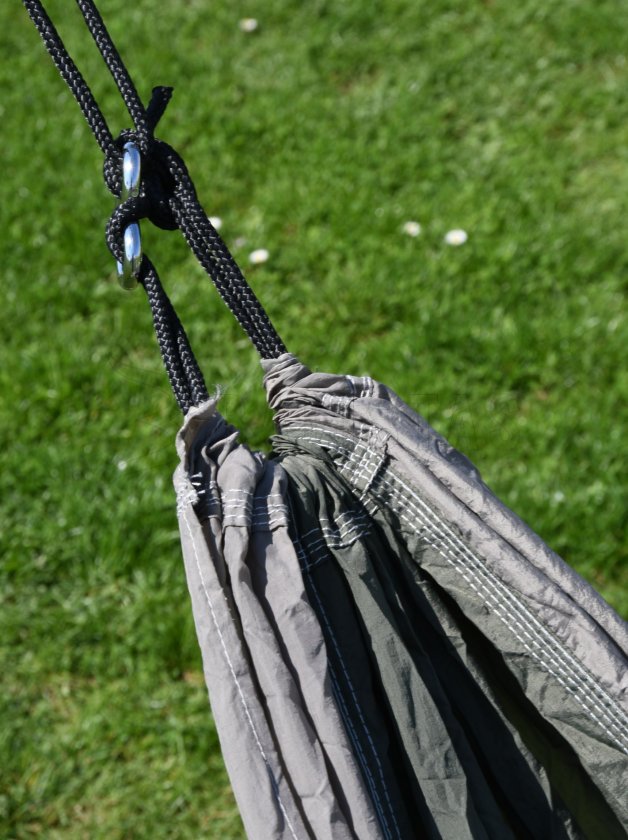 Hojdacia sieť NYLON 275x137 cm zeleno-hnedá