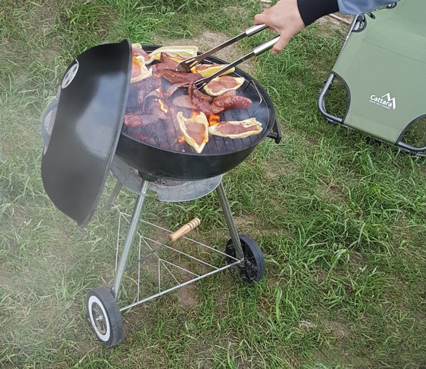 Gril na drevené uhlie kotlový Bari 46 cm