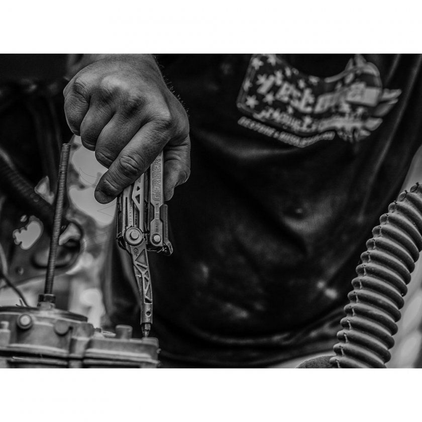 Multifunkčné kliešte Gerber Center-Drive strieborné (bez bitov)