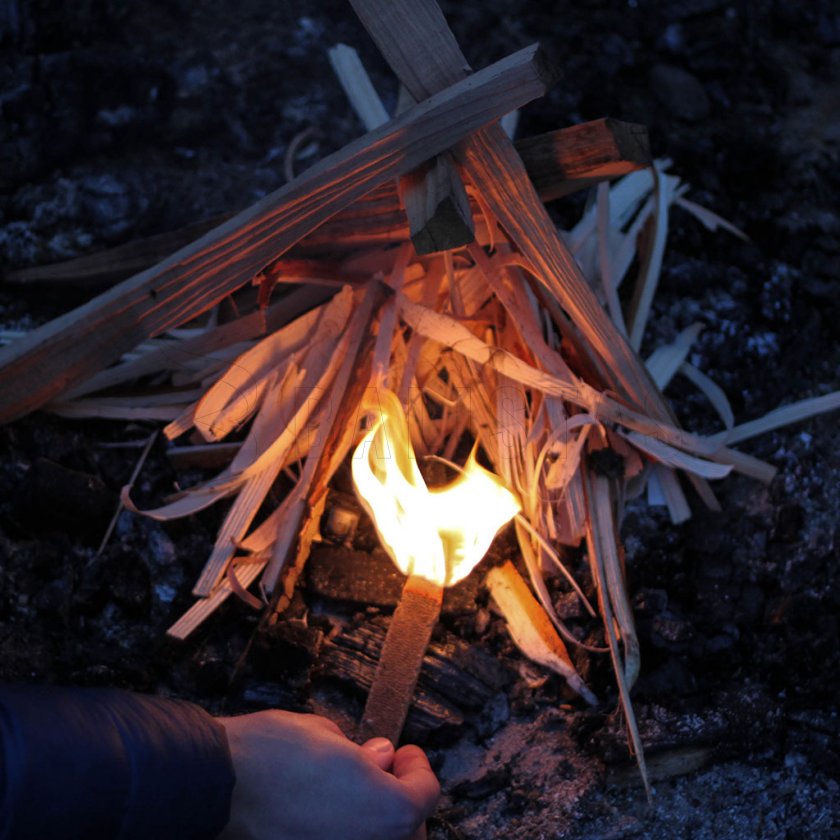 Podpaľovač UCO Behemoth Stormproof SweetFire 3ks