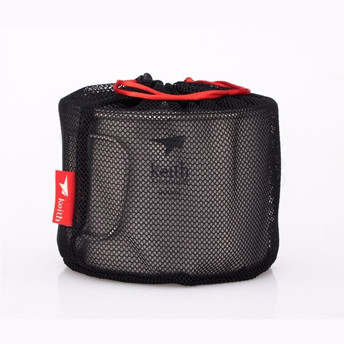 Titanový hrnček Keith s viečkom 900ml