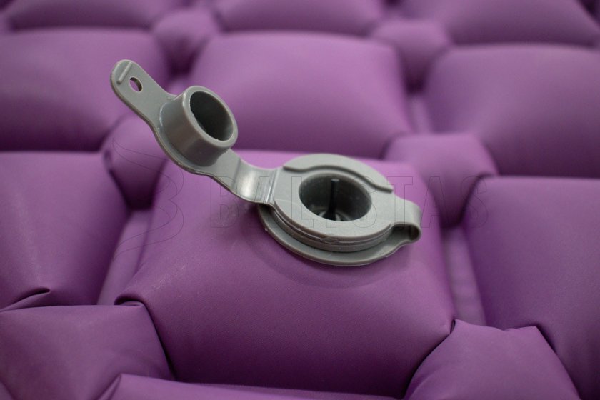 Nafukovacia podložka do auta Zulu Timi 5cm fialová