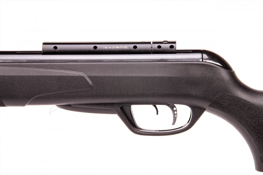 Vzduchovka Gamo Black Knight IGT 5,5 mm - 29J