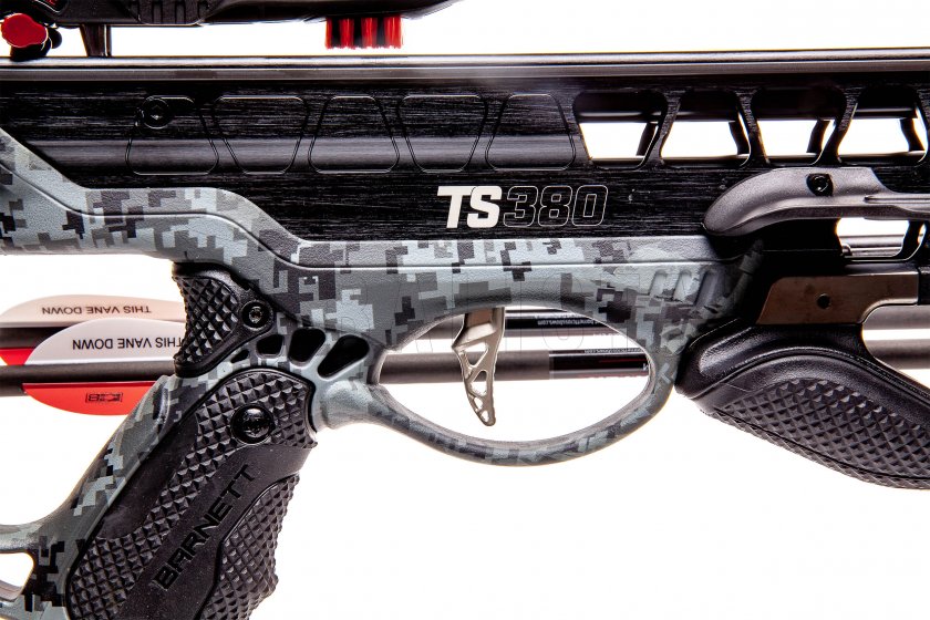 Kuša Barnett Tactical 380 W