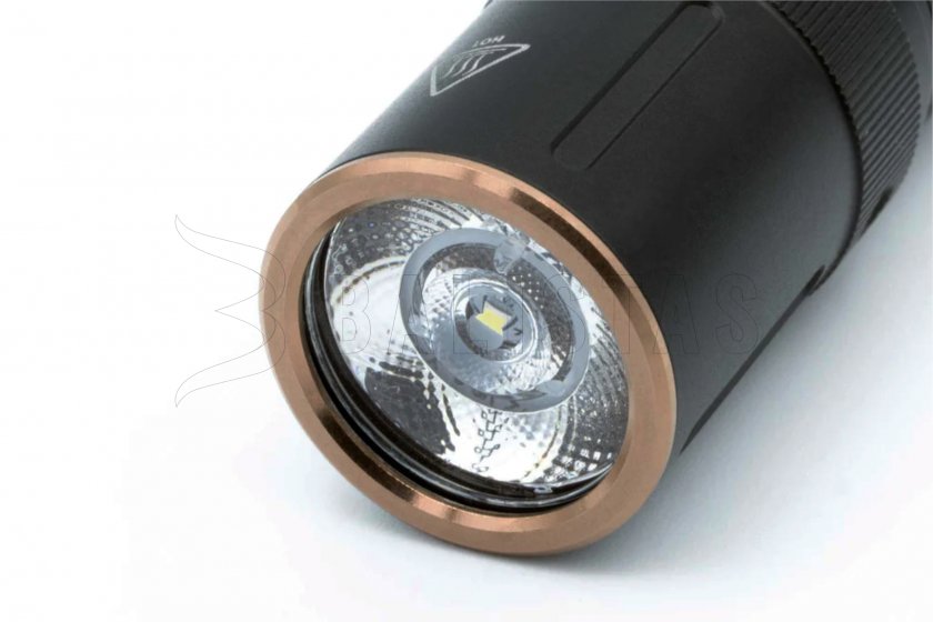 Svítilna Fenix E12 V2 4.jpg