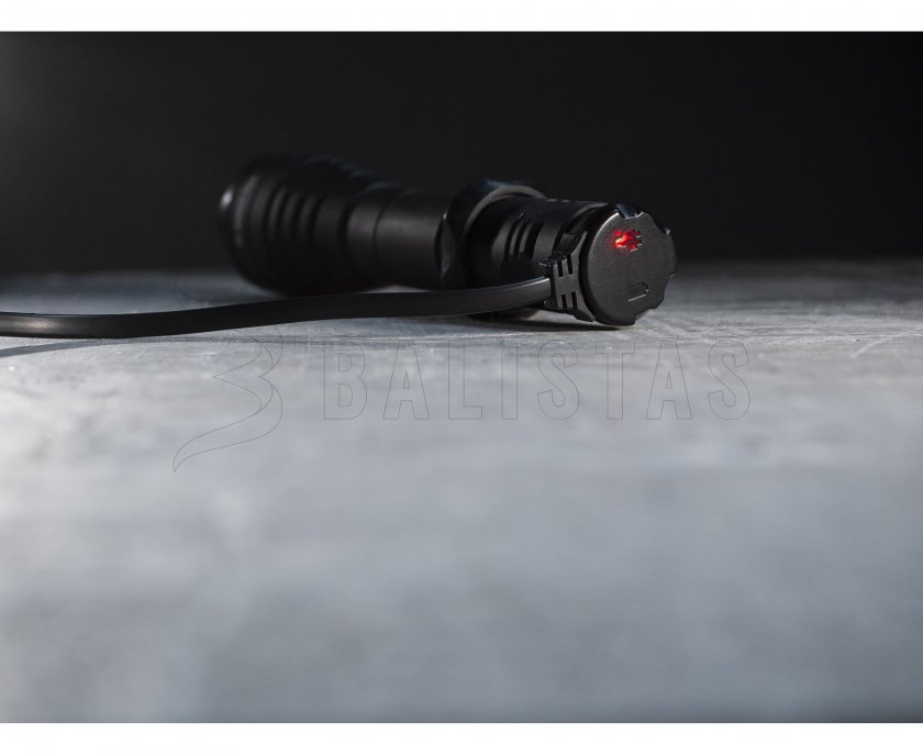 Magnetická USB nabíječka Armytek AMC-03 8.jpg