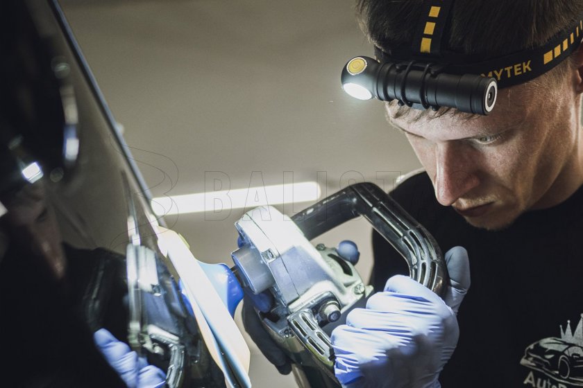 Náhradní čelenka Armytek Wizard C2 Pro Max 5.jpg