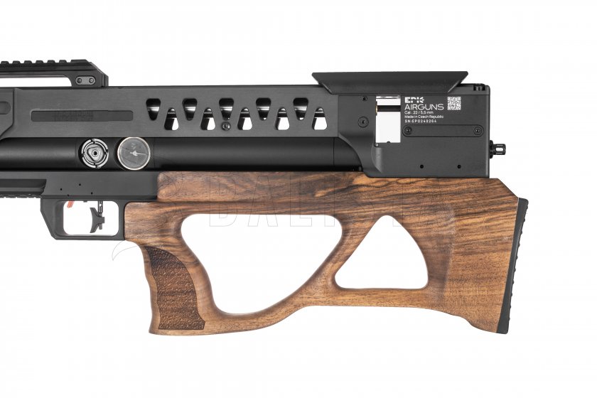 Epic ONE 700mm classic walnut5.jpg