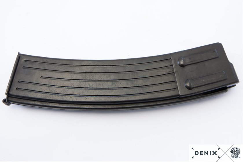 Replika Sturmgewehr 44 s popruhom, Nemecko 1943 15