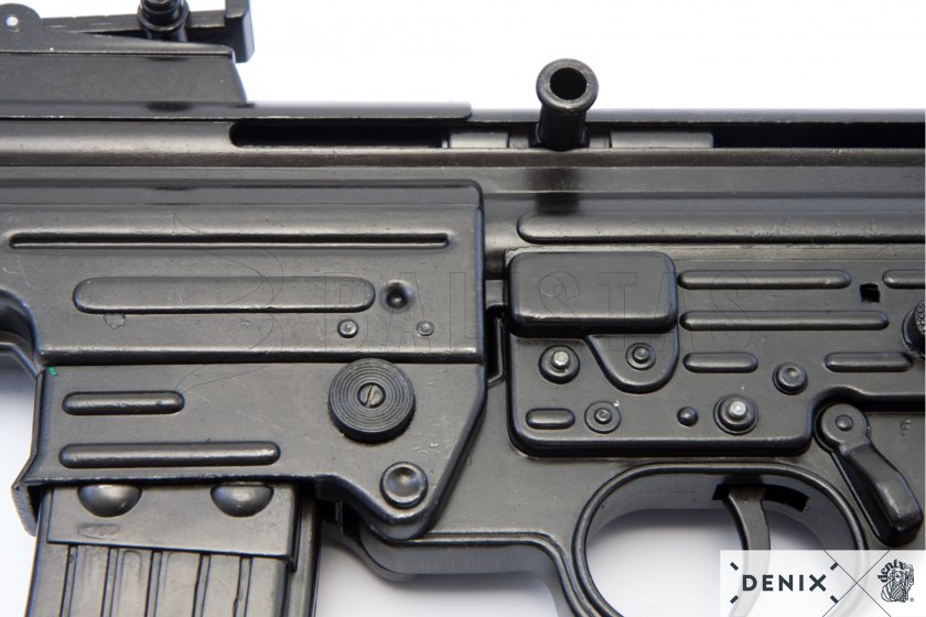 Replika Sturmgewehr 44 s popruhom, Nemecko 1943 12