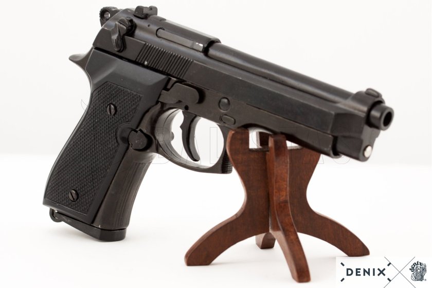 Replika Beretta 92F, Taliansko 1975 7