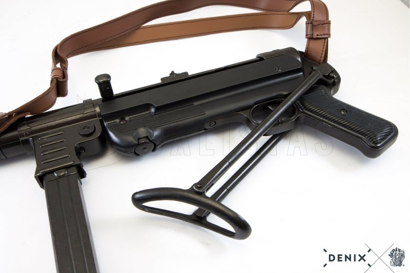 Replika MP40 s popruhom, Nemecko 1940 14